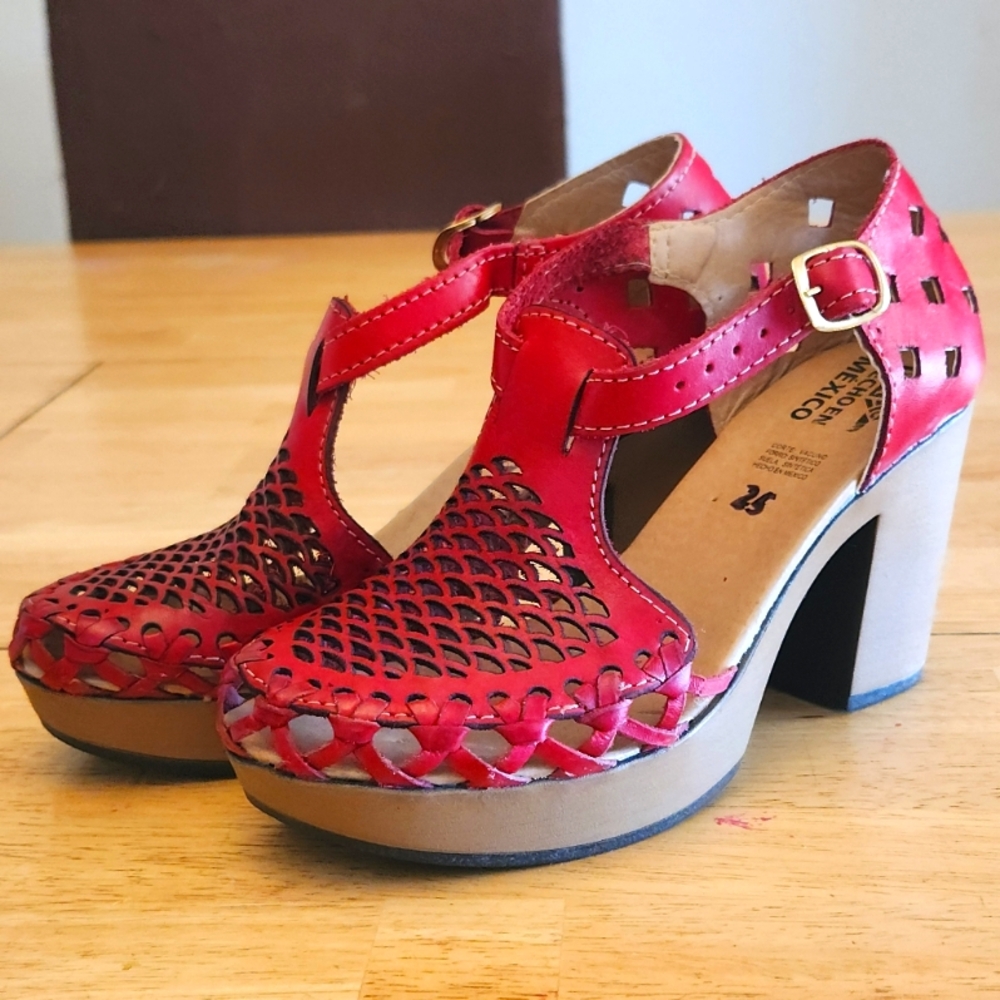 Red Leather Hecho en MEXICO Platform Heel Shoes UK size 25